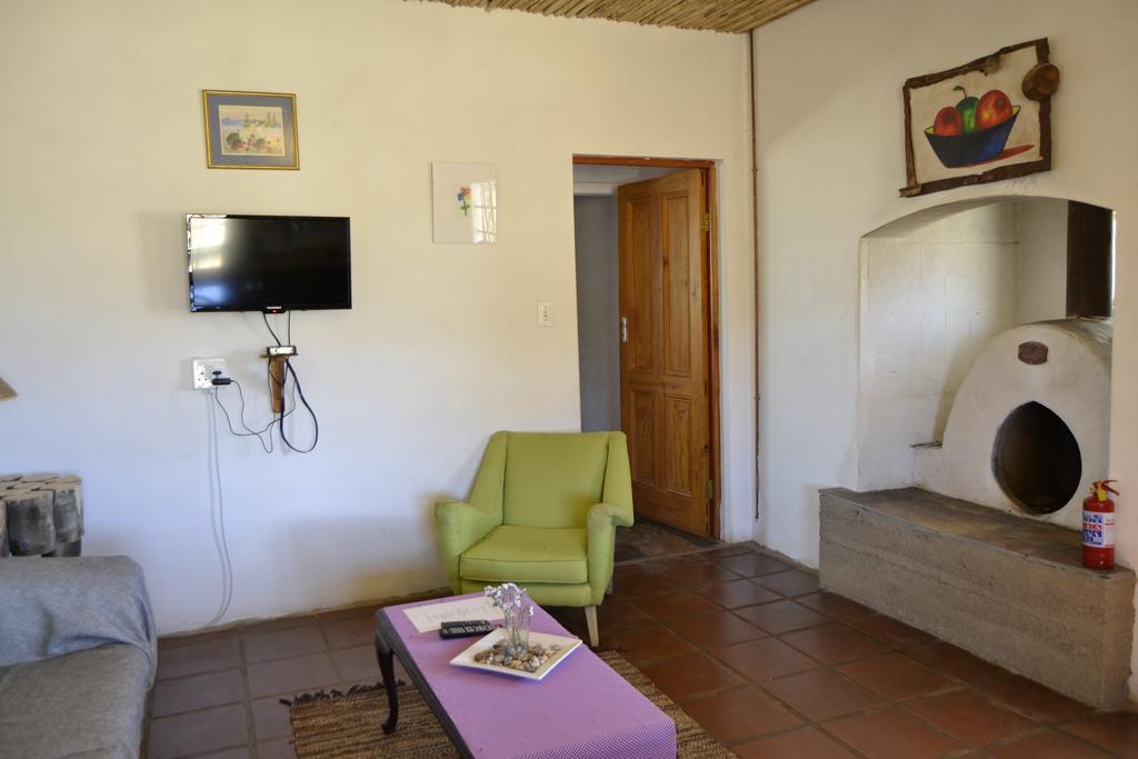 Aloe Guest House Принс-Альберт Экстерьер фото